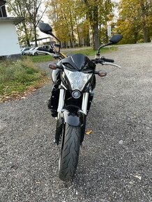 Honda CB1000R - 1