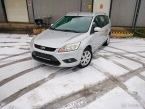 Ford Focus combi 1.6i 16v,74kw,r.v.2010