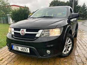 FIAT FREEMONT 2.0JTD 7/2014 MAN, 7.MÍST,KLIMA,TAŽNÉ,NOVÁ STK