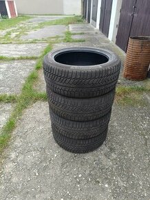 Prodej ojetých zimních pneu 235/45 R18