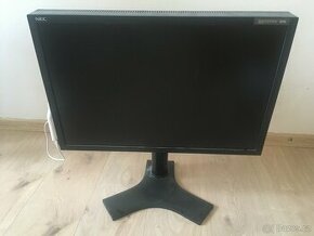 NEC SpectraView 2690 - 1