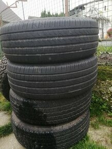 245/65 R17