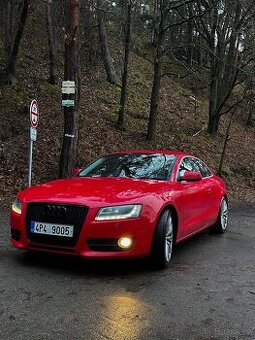 Audi A5 2.0 TFSI 2010, nepojízdná -> na náhradní díly - 1