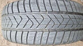 Zimní pneumatika 225/45/18 Pirelli