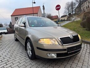 SKODA OCTAVIA 2.0 TDI / 103 KW --MALO KM------