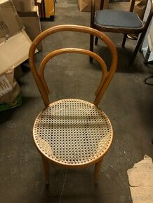 Stará retro židle Thonet