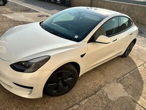 tesla model 3 , EU verze LFP 2023 zanovni 29tkm v zaruce