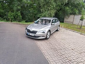 Skoda superb 2.0 tdi 110kw Dsg 2016 - 1