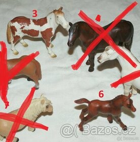 45. Koně zn. Schleich, Hanoverské hříbě, Pinto valach atd.