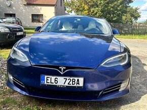 Tesla S 100D