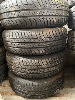 Slušné letní pneu 185/65 R15 na diskách oreg Mercedes 5x112