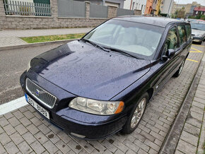 Volvo V70 II D5 136kW 4x4 AWD, kůže, serviska