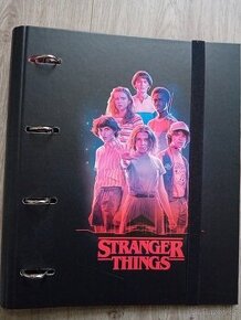 Stranger Things kroužkový pořadač nový