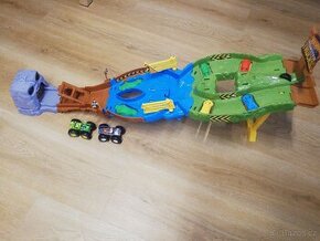 Hot Wheels dráha Monster Trucks turnaj titánů