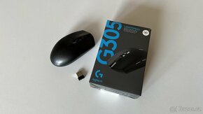 Bezdrátová herní myš Logitech G305 - černá