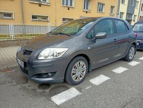 Prodám Toyota Auris 1,6 benzin, r.v. 2008 - 1