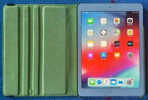 Apple iPad Air 32GB SILVER (A1474) + pouzdro