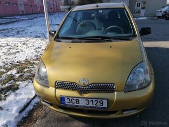 Toyota yaris 2001