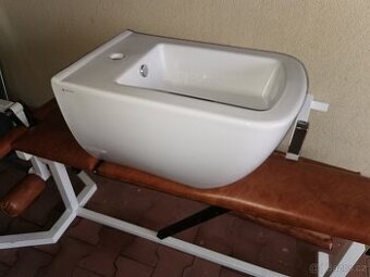 Bidet s baterií - 1