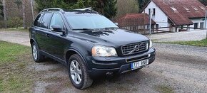 Volvo XC90 2.4 D5 9/2011 147 kW  2 majitele