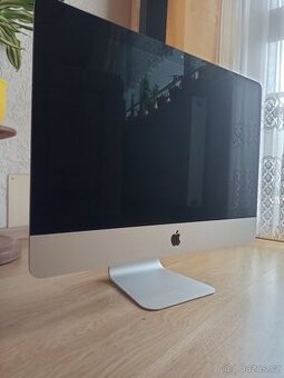 Apple iMac 16,2 – 16 GB RAM, 256 GB SSD, i5 2,8 GHz, 21,5"