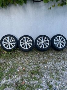 Originál Škoda fabia III Letní  215/45R16 - 1