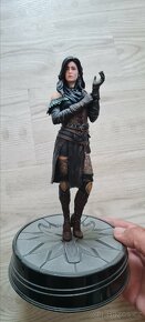 Zaklínač - figurky Dark Horse Ciri, Yennefer - 1