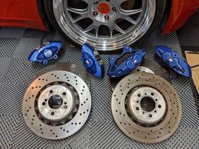 Sada třmenů przdičů BMW m performance Brembo