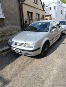 Volkswagen Golf IV