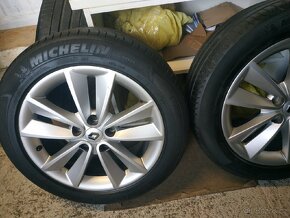 ALU kola Renault Megane 5x114,3 r17 Originál,pneu 6mm 205/55 - 1