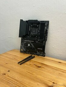 MSI MAG B550 TOMAHAWK MAX WIFI Socket AM4,Funkční,Záruka