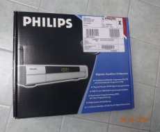 Digitální satelitní receiver PHILIPS nepoužitý