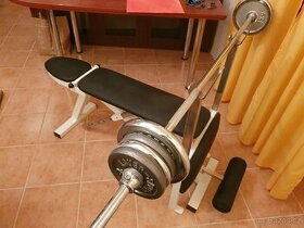 Sada činek, závaží a tyče na bench press - 1