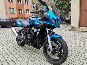 Yamaha fazer 600 - 1