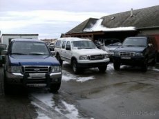 Ford Ranger/Mazda B2500 na nahradne diely