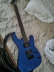 Jackson JS22 Dinky - 1