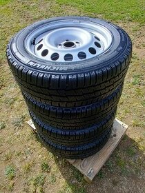 Michelin 215/60 R 17C celoroční nové včetně disku 7Jx17H2