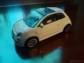 Fiat 500 Burago 1:43