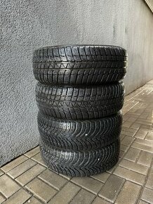 Zimní sada 205/60 R16 8/6mm