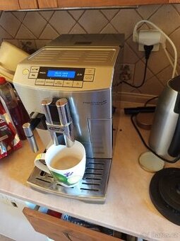 Automatický Kavovar DeLonghi Primadona