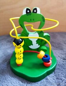 Dřevěná hračka pro nejmenší děti - Žába