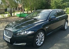 Jaguar XF Sportbrake 3.0 D 177 KW koupen v ČR rok 12/2012