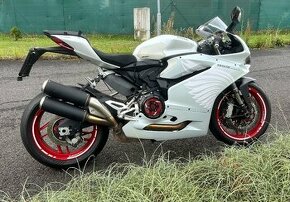 Ducati Panigale 959