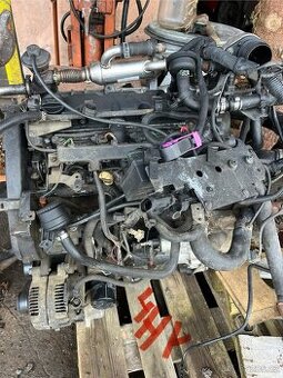 Motor Peugeot Citroen jumper 4HY 2.2 Hdi