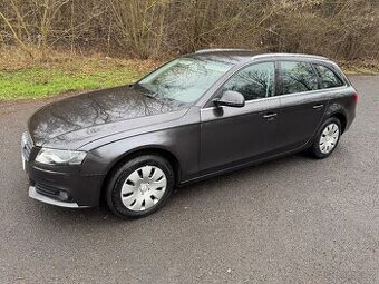 Audi A4 2.0 tdi, rv 2008, Serviska