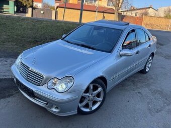 Mercedes-Benz Třídy C, 220CDi 110kW Xenon.Facelift.