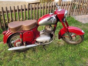 Jawa 350/354 r.v. 1960 kyvacka