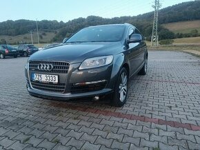 Audi Q7, 3.0 TDI, 171kw, S-Line, 7.míst, tažné 3.5 tuny,Bose