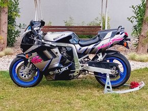 Suzuki gsxr 1100