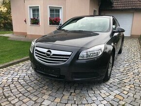 Opel Insignia 1,6 16V 85KW, pouze 95000km Plný servis